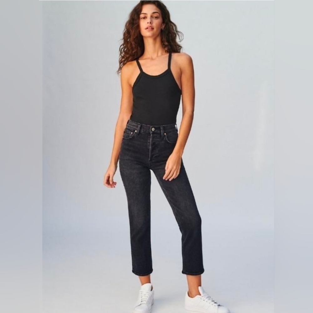 Aritzia Denim Forum The Arlo High Rise Straight 28L Sz 26